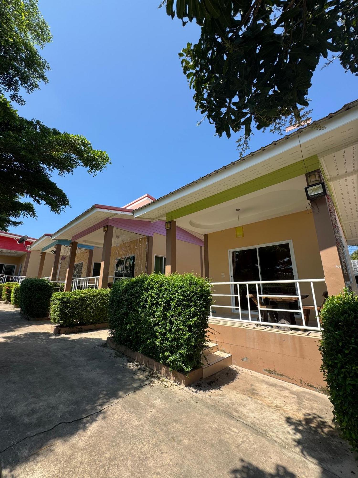 Rang Noknoy Resort At Kohlarn Ko Lan Exterior foto